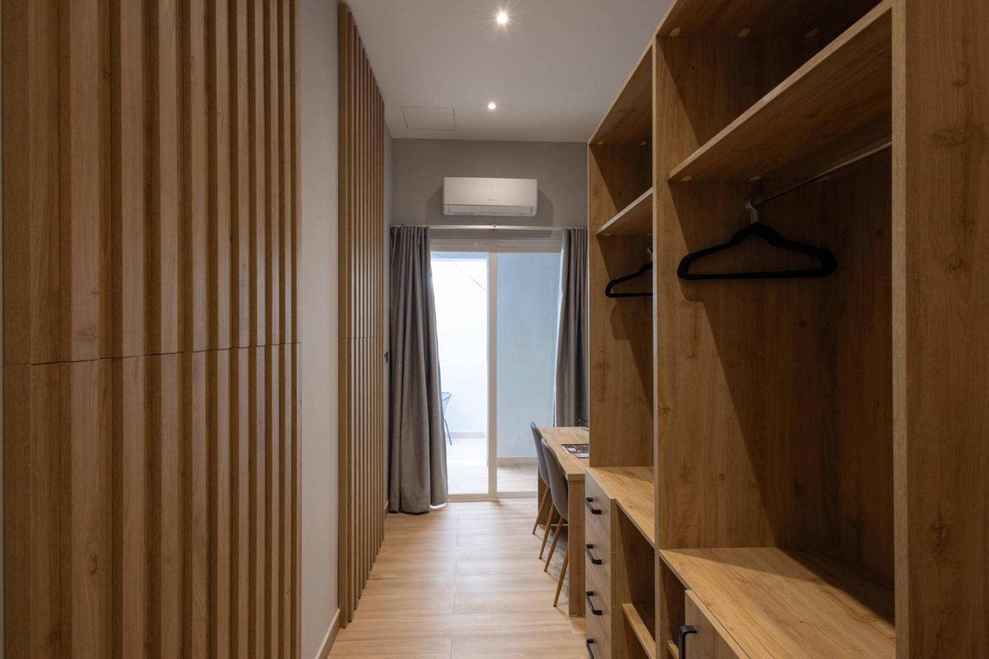 Boutique * Msida